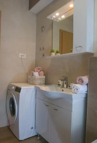 Natasha Villa Makarska