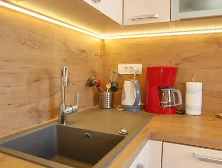 ヴィラ Natasha マカルスカ