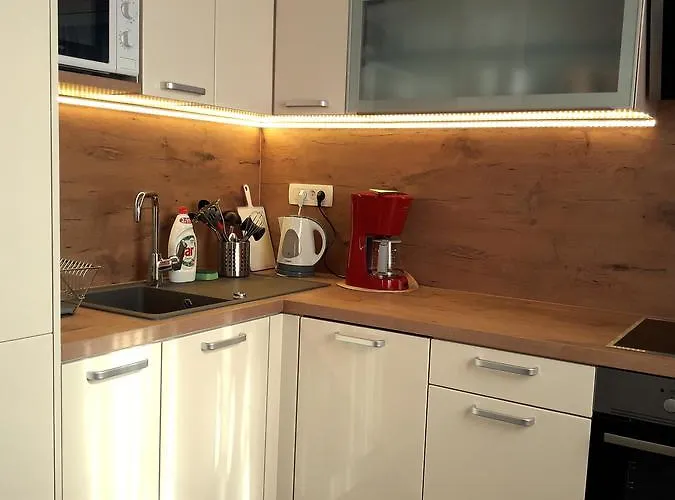 Natasha * מאקרסקה